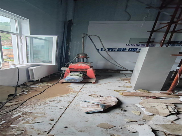 城固地基基础下沉墙体裂缝加固注浆顶升施工